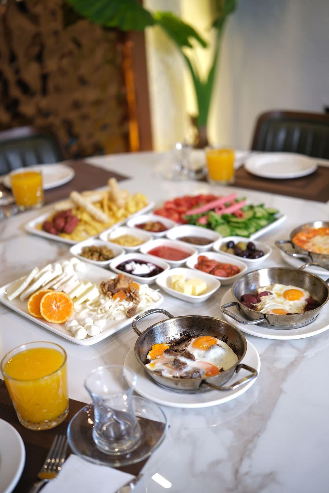 the célcéro serpme kahvaltı sofrası — Karacabey